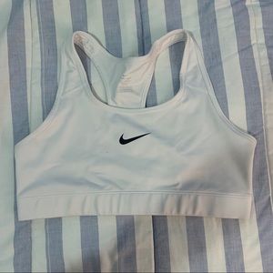 NIKE Pro Sports Bras